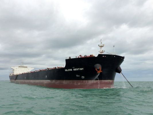 Navire IOLCOS DESTINY à Lorient